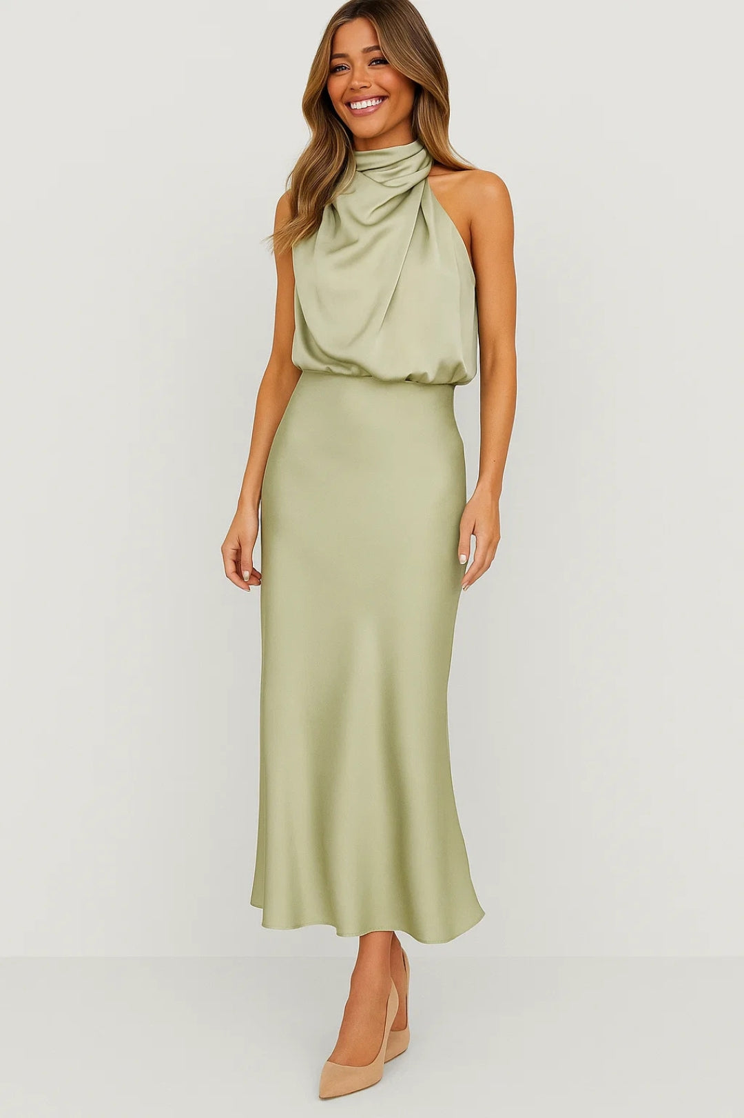 Abito Lungo Satinato | Collo Drappeggiato | Eleganza Moderna