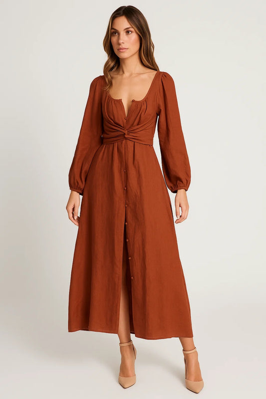 Abito lungo color terracotta con maniche lunghe | Nodo frontale e scollo profondo