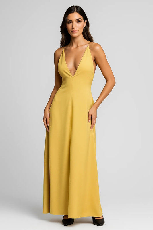 Abito lungo giallo con spalline sottili e schiena scoperta