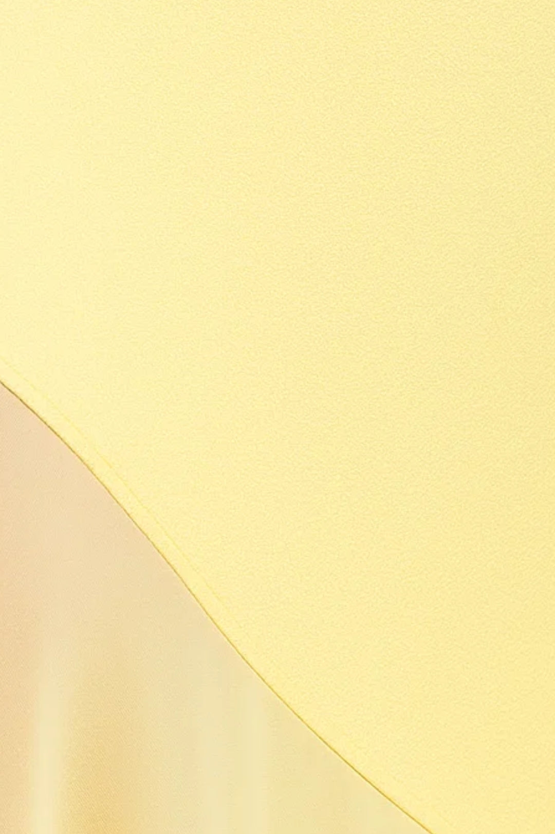 Abito lungo monospalla con orlo asimmetrico in chiffon | Eleganza fluida