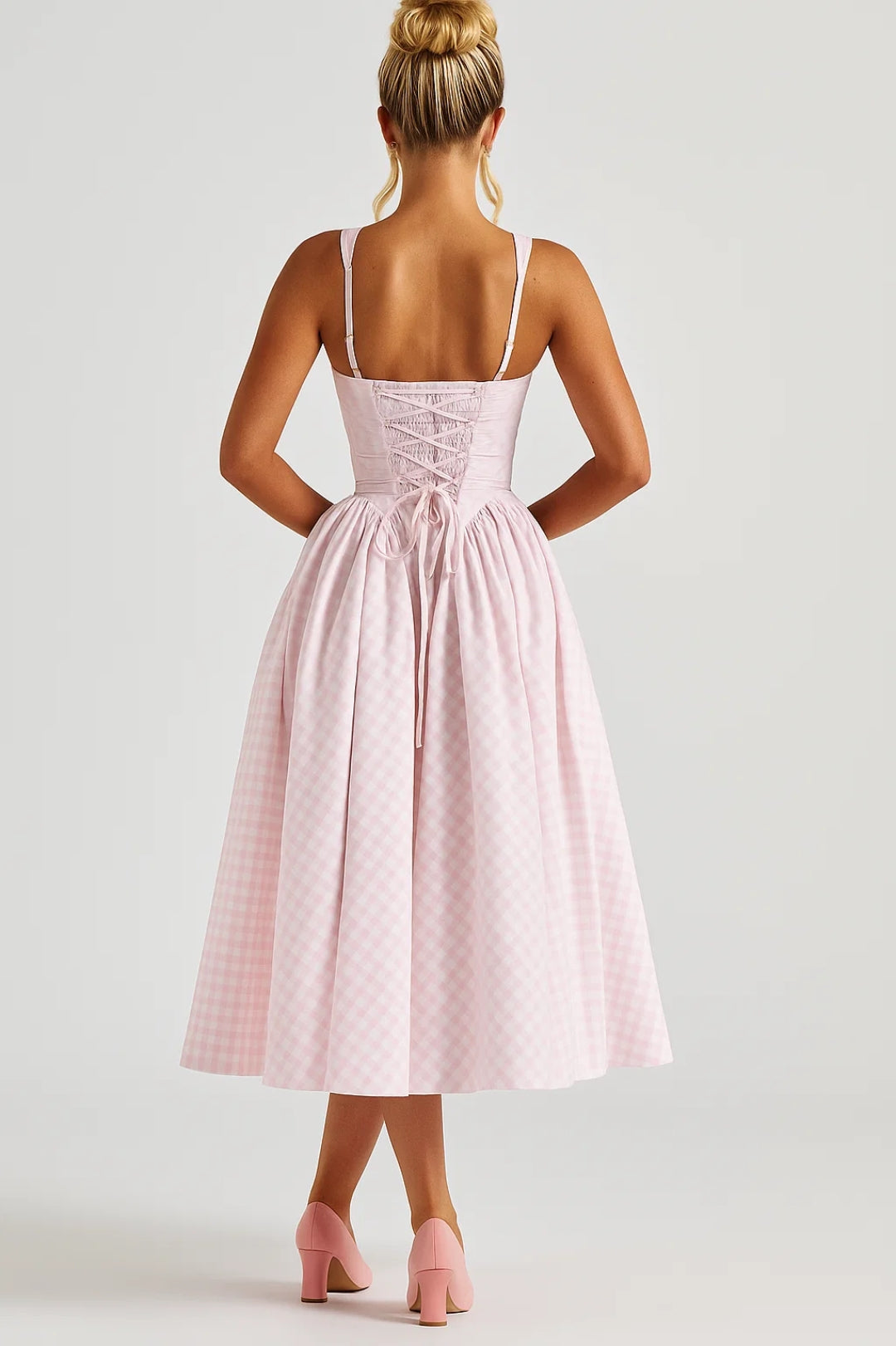 Abito midi con scollo dritto e fantasia vichy | Design svasato