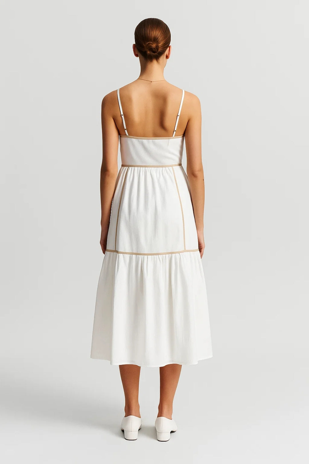 Abito midi in lino con spalline sottili