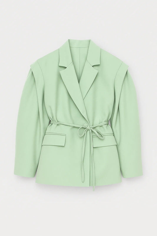 Blazer con cintura e spalle strutturate