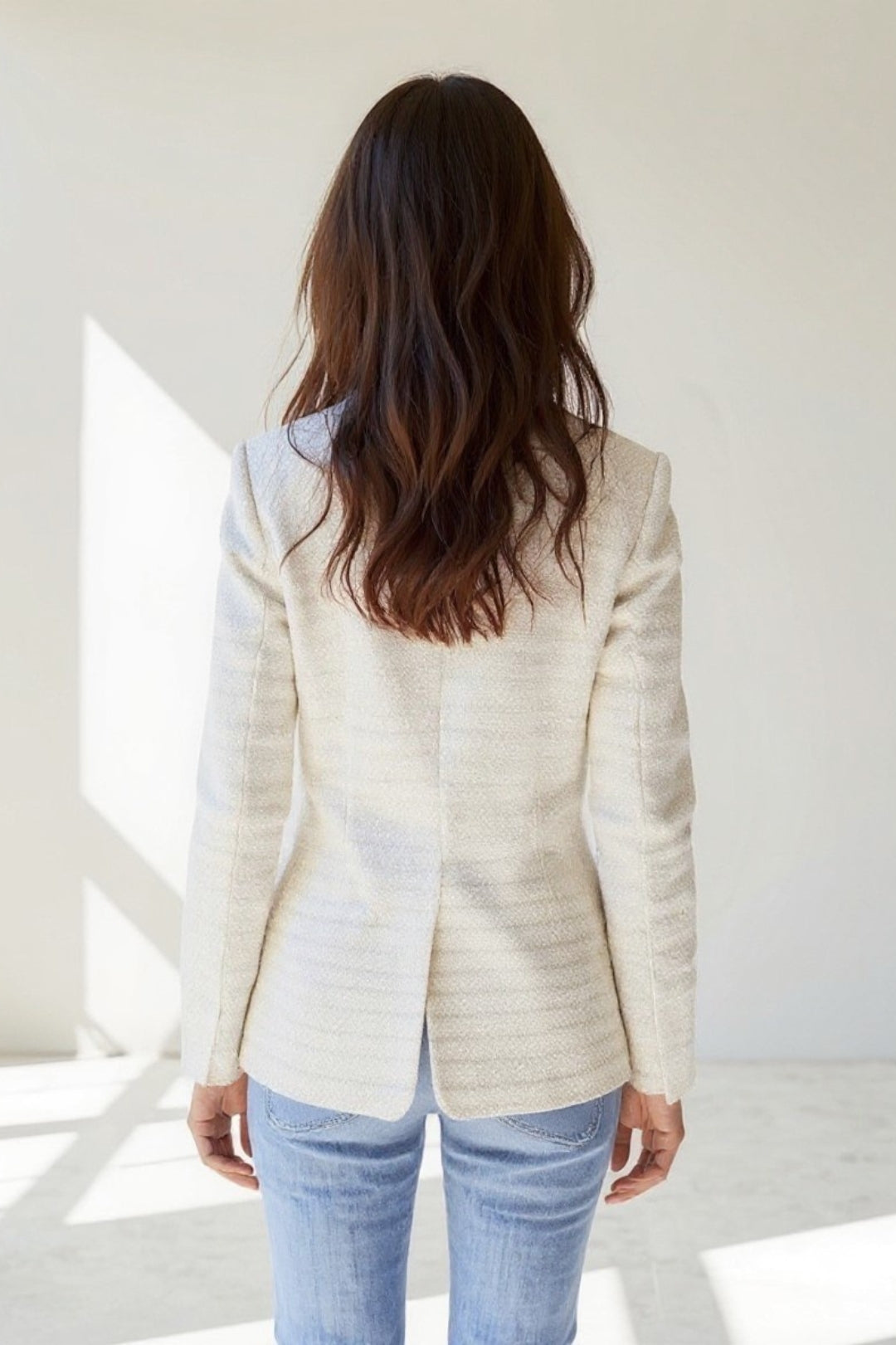 Blazer doppiopetto in tweed chiaro | Eleganza sobria e moderna