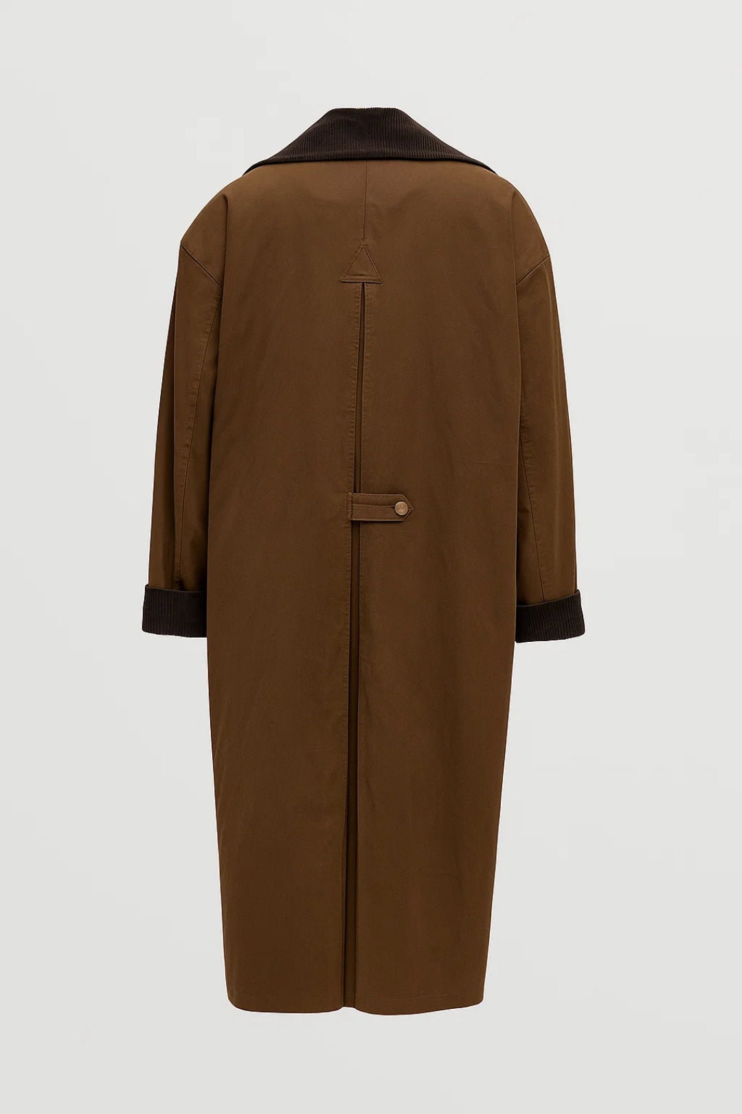 Cappotto lungo con colletto a contrasto e bottoni automatici