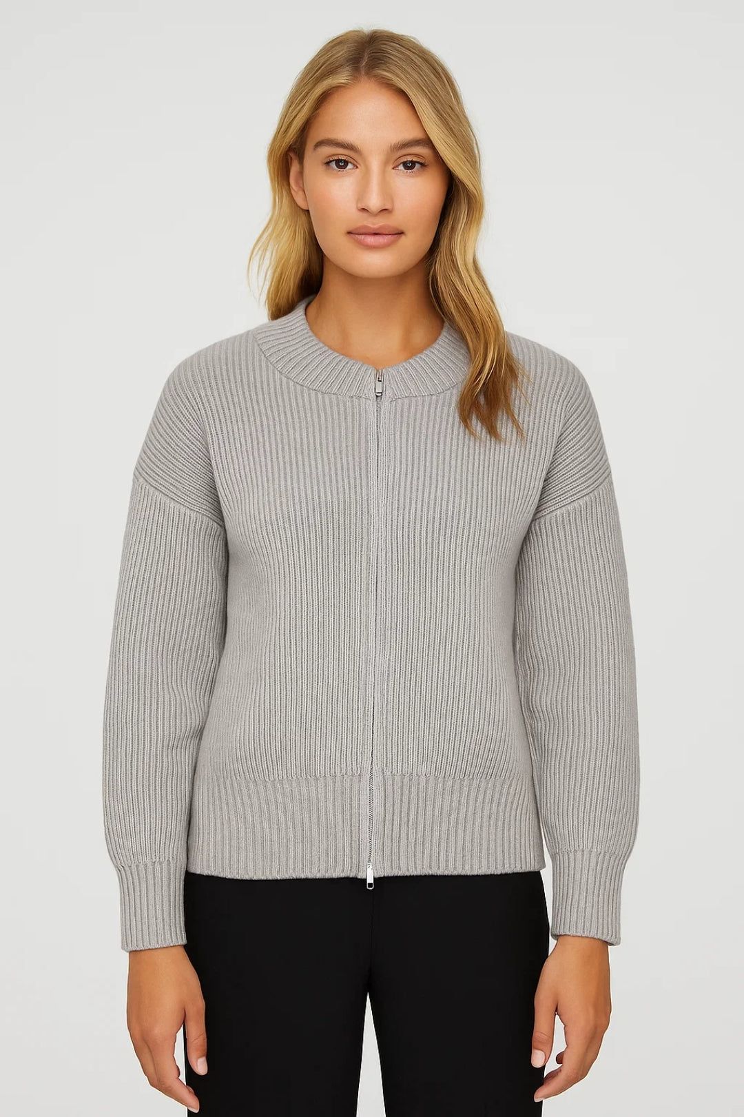 Cardigan a costine con zip frontale