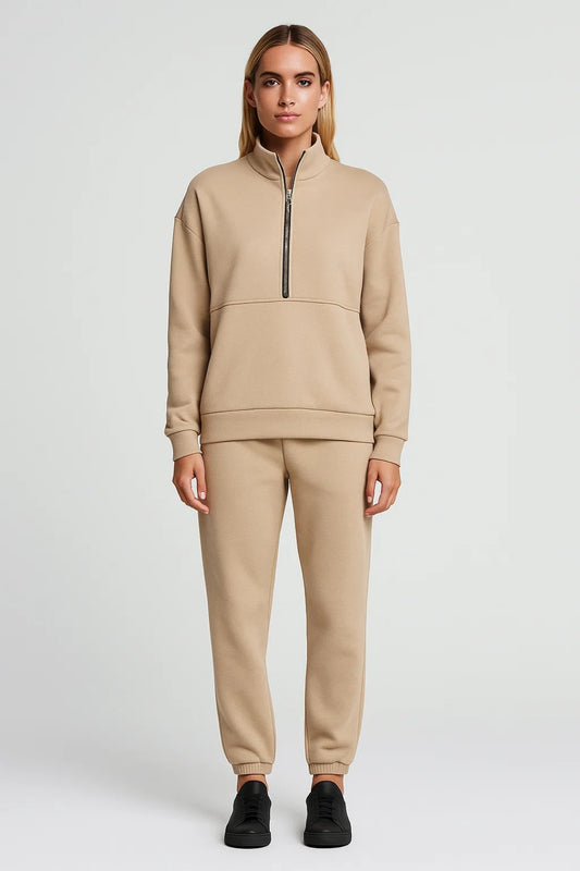 Completo casual da donna con zip frontale | Linea essenziale e comoda