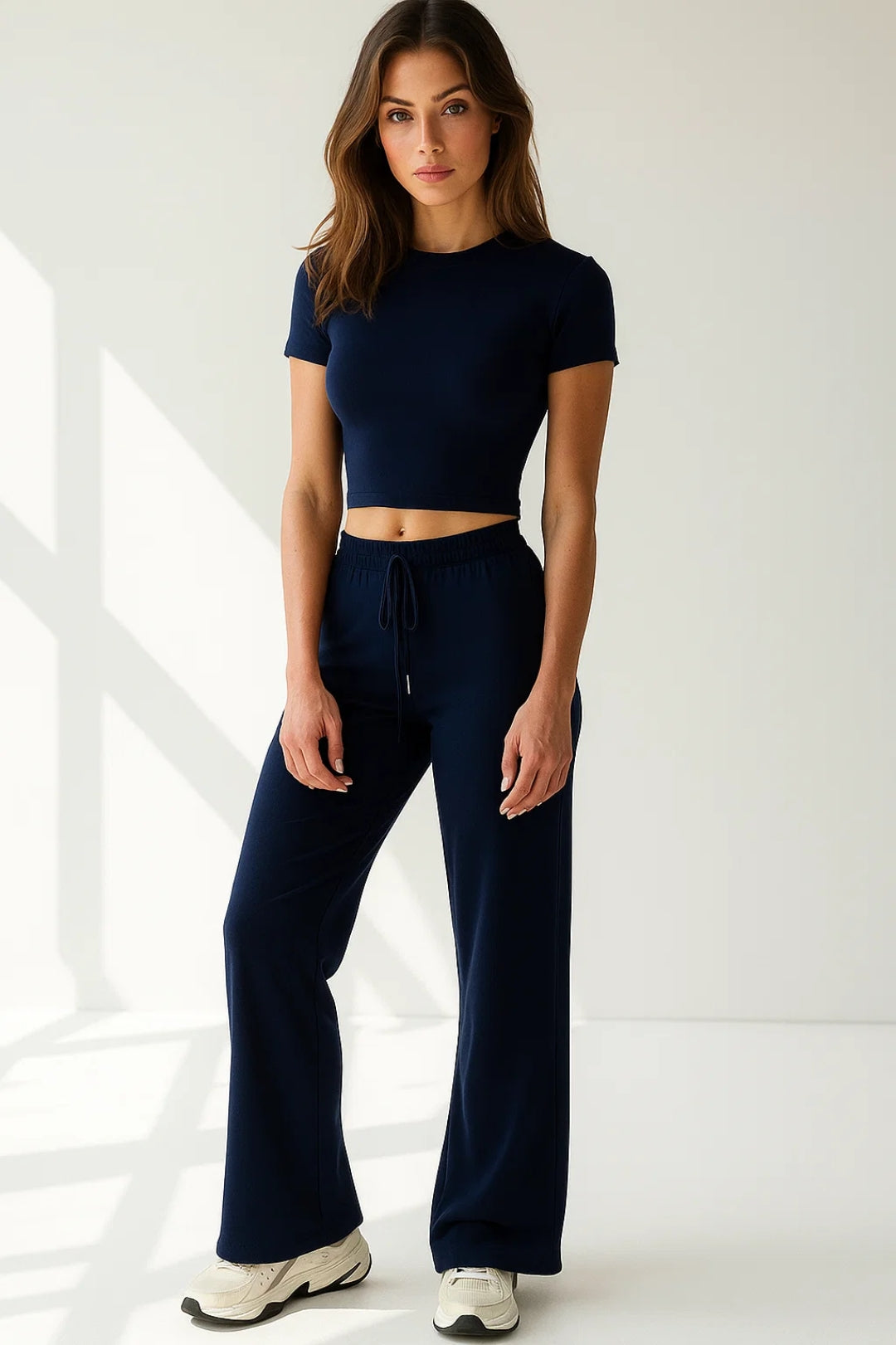 Completo casual sportivo in jersey | T-shirt corta e pantaloni con coulisse | Vestibilità comoda