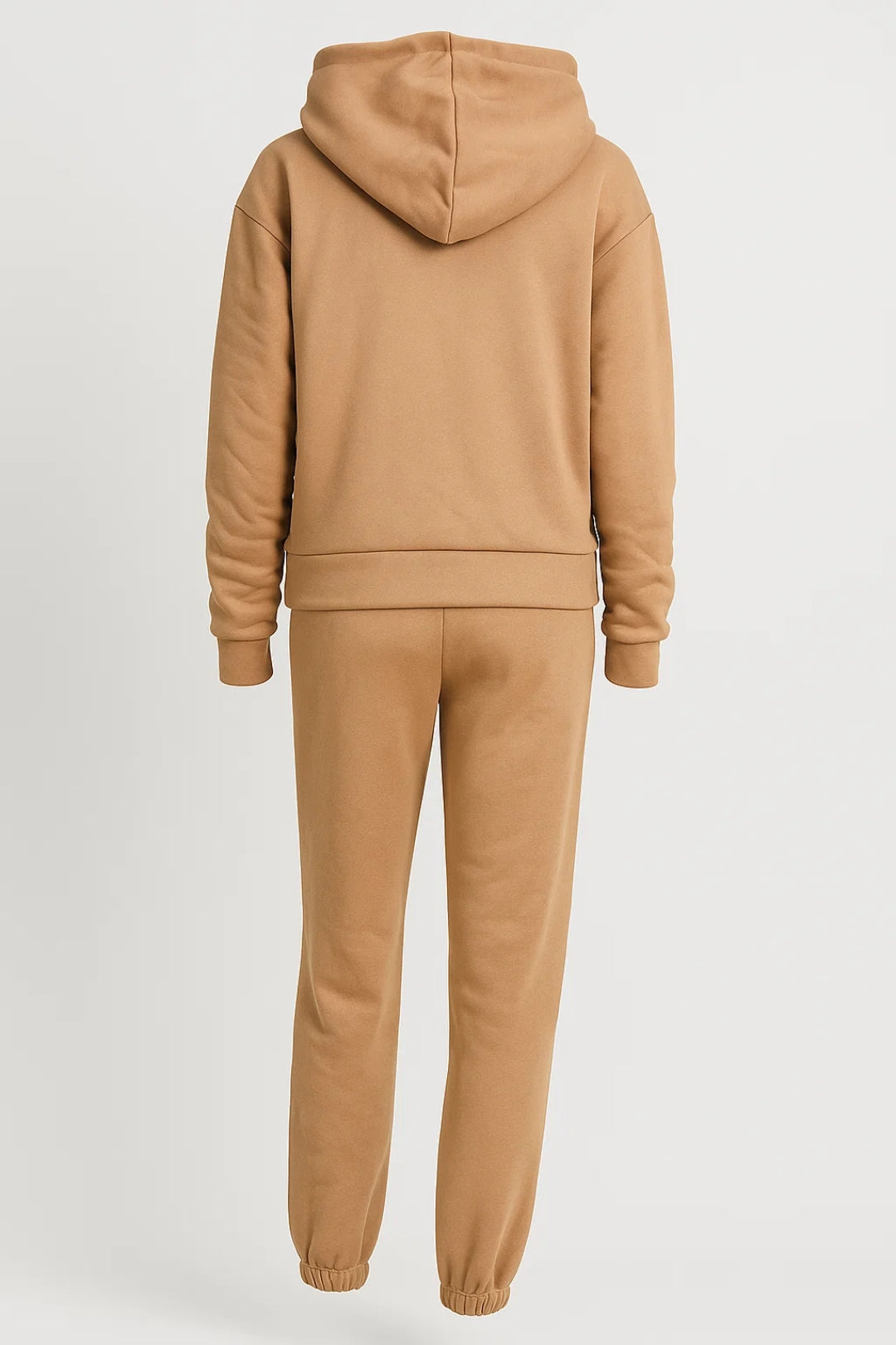 Completo due pezzi casual con felpa e pantaloni jogger