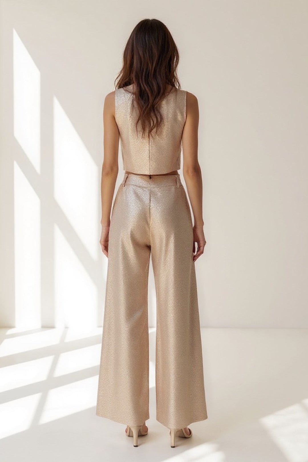 Completo due pezzi elegante color champagne | Top corto e pantaloni ampi