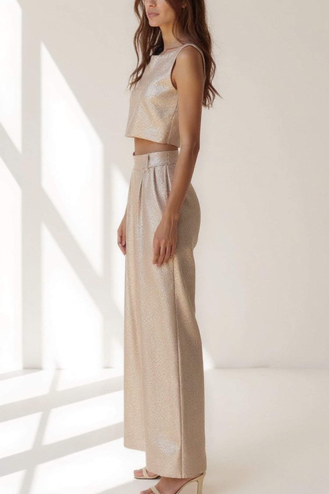 Completo due pezzi elegante color champagne | Top corto e pantaloni ampi