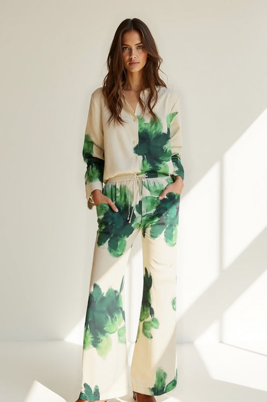 Completo con camicia e pantaloni a fantasia floreale | Stile rilassato e vivace