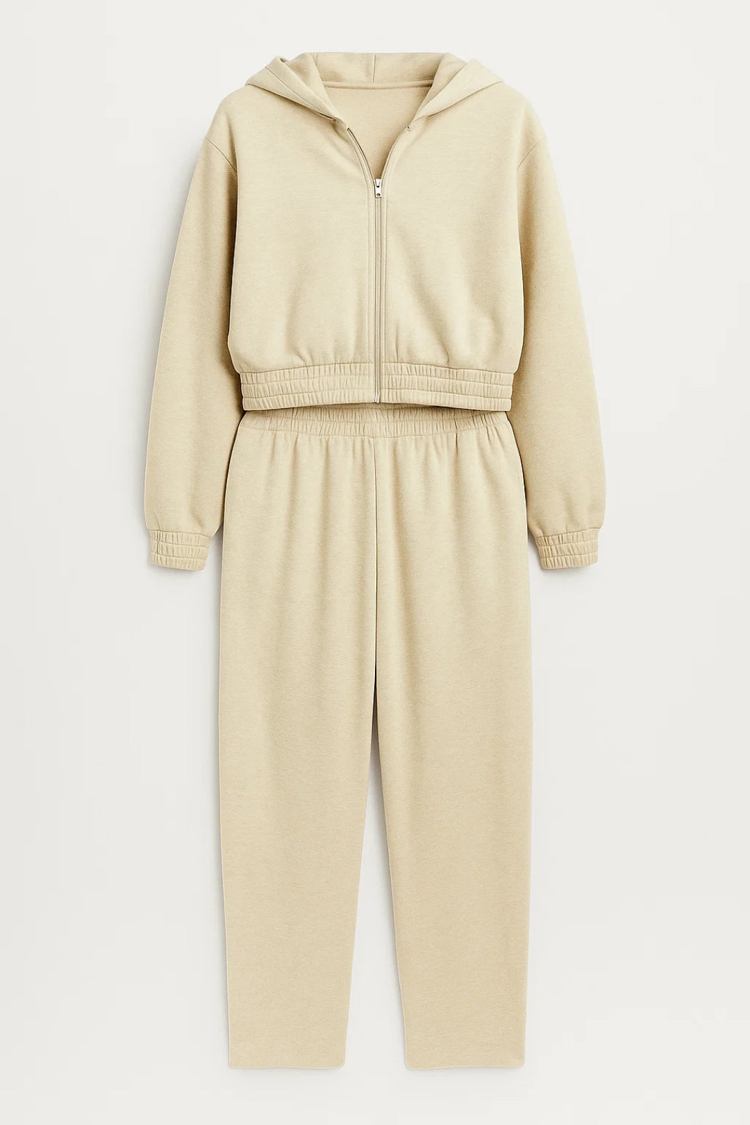 Completo loungewear con felpa e pantaloni larghi | Design casual e rilassato