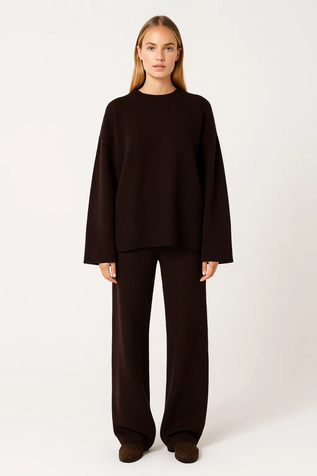 Completo maglia e pantaloni ampi | Look casual comodo