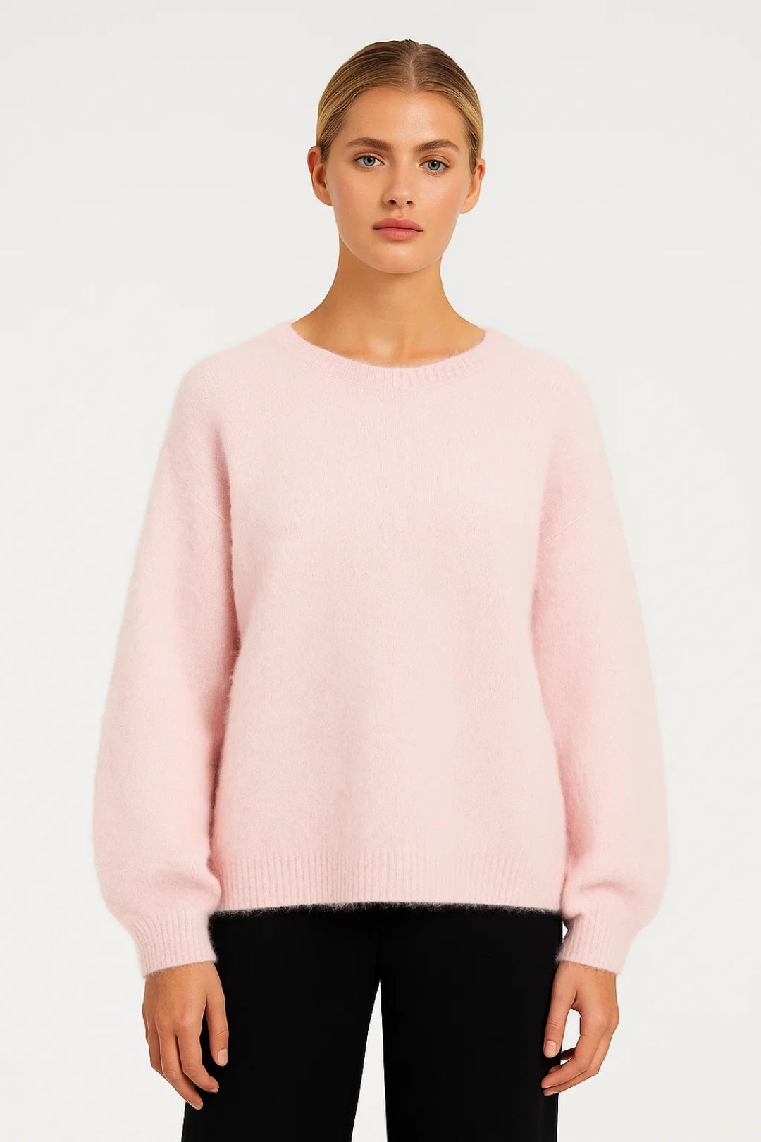 Maglione morbido tinta unita con maniche lunghe