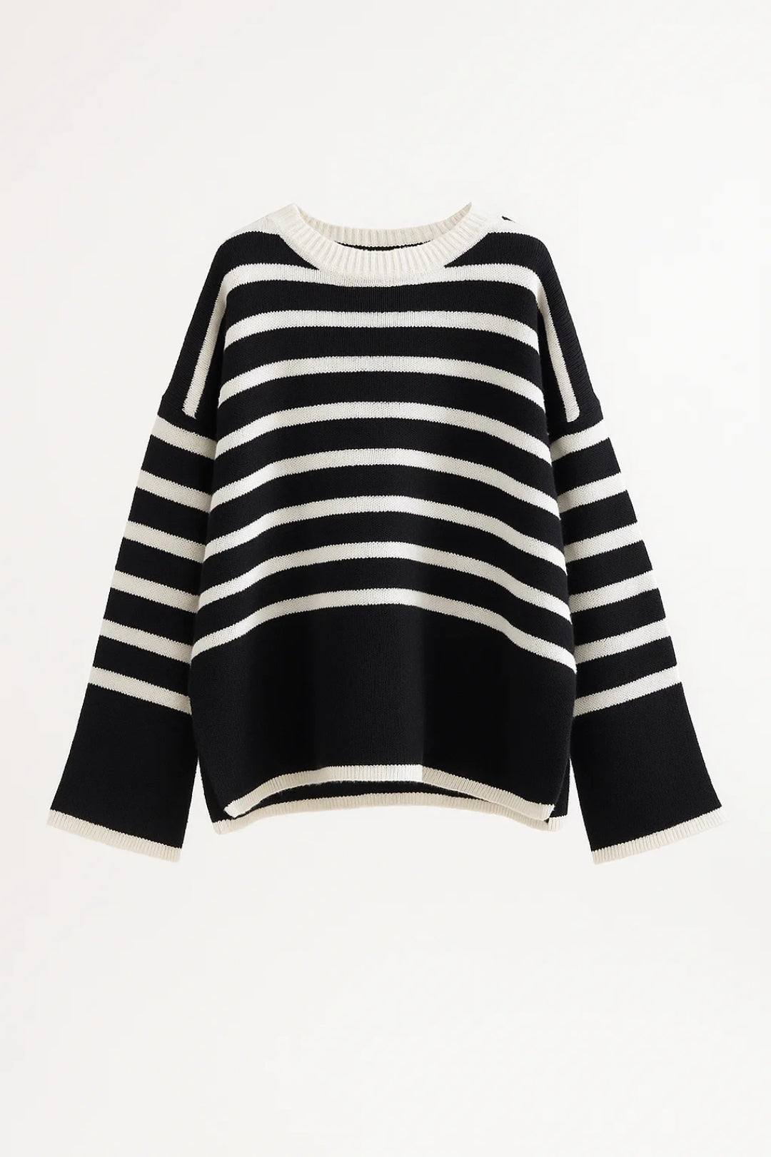 Maglione oversize a righe con scollo rotondo