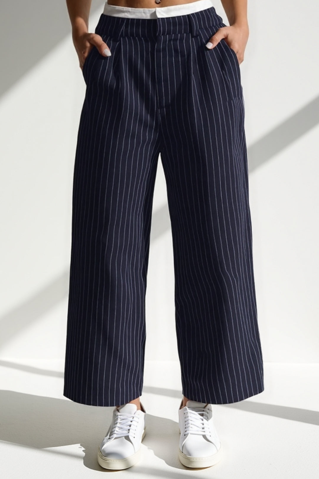 Pantaloni a righe verticali | Vita media | Gamba ampia e taglio dritto