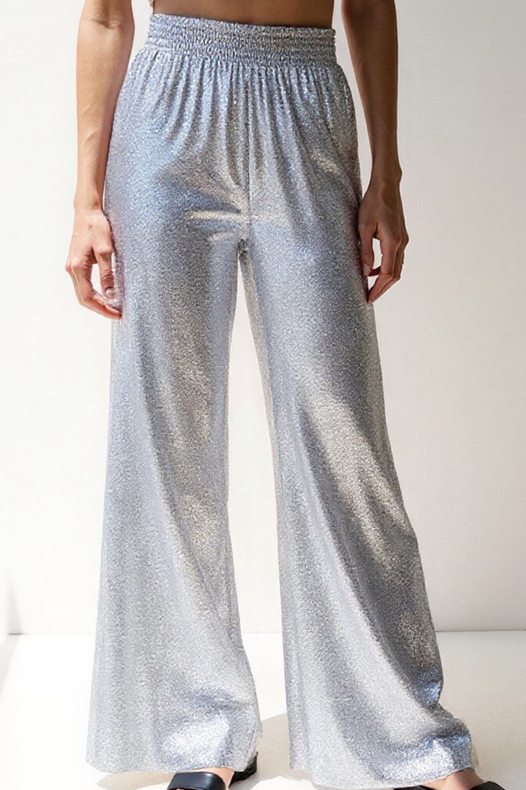 Pantaloni a zampa con glitter metallizzati | Vita alta elasticizzata | Look da sera scintillante