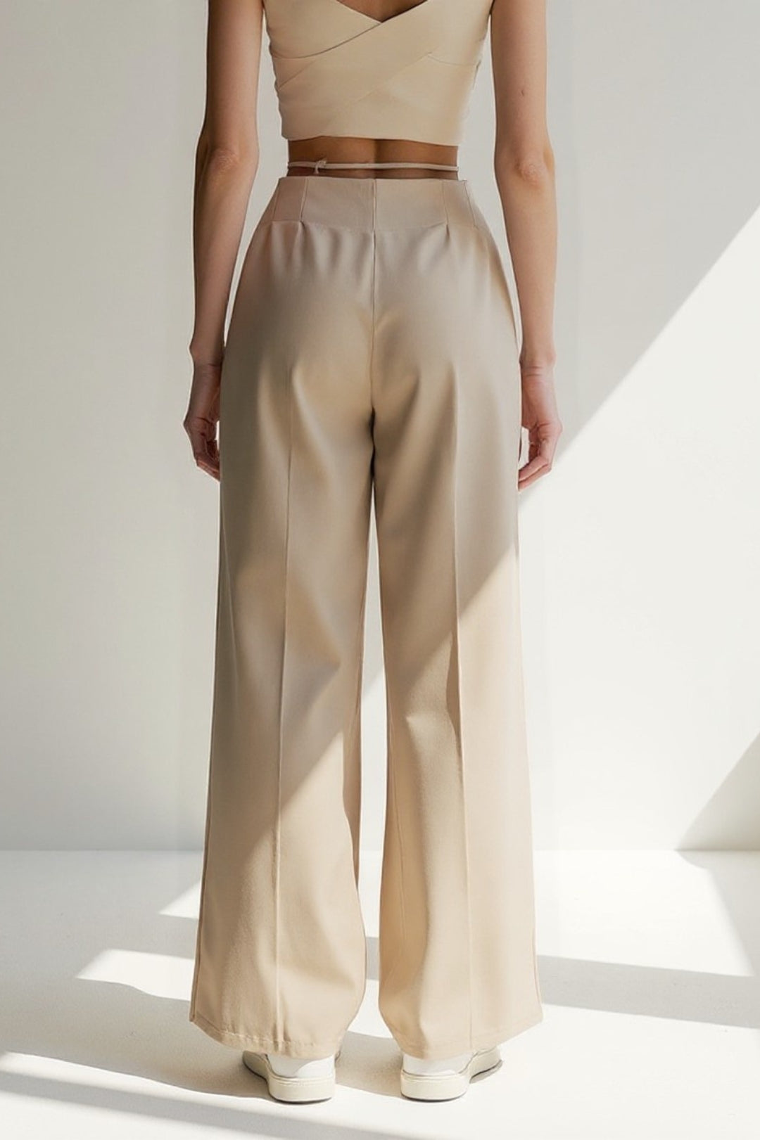 Pantaloni palazzo con cintura sottile | Pinces eleganti | Design sofisticato