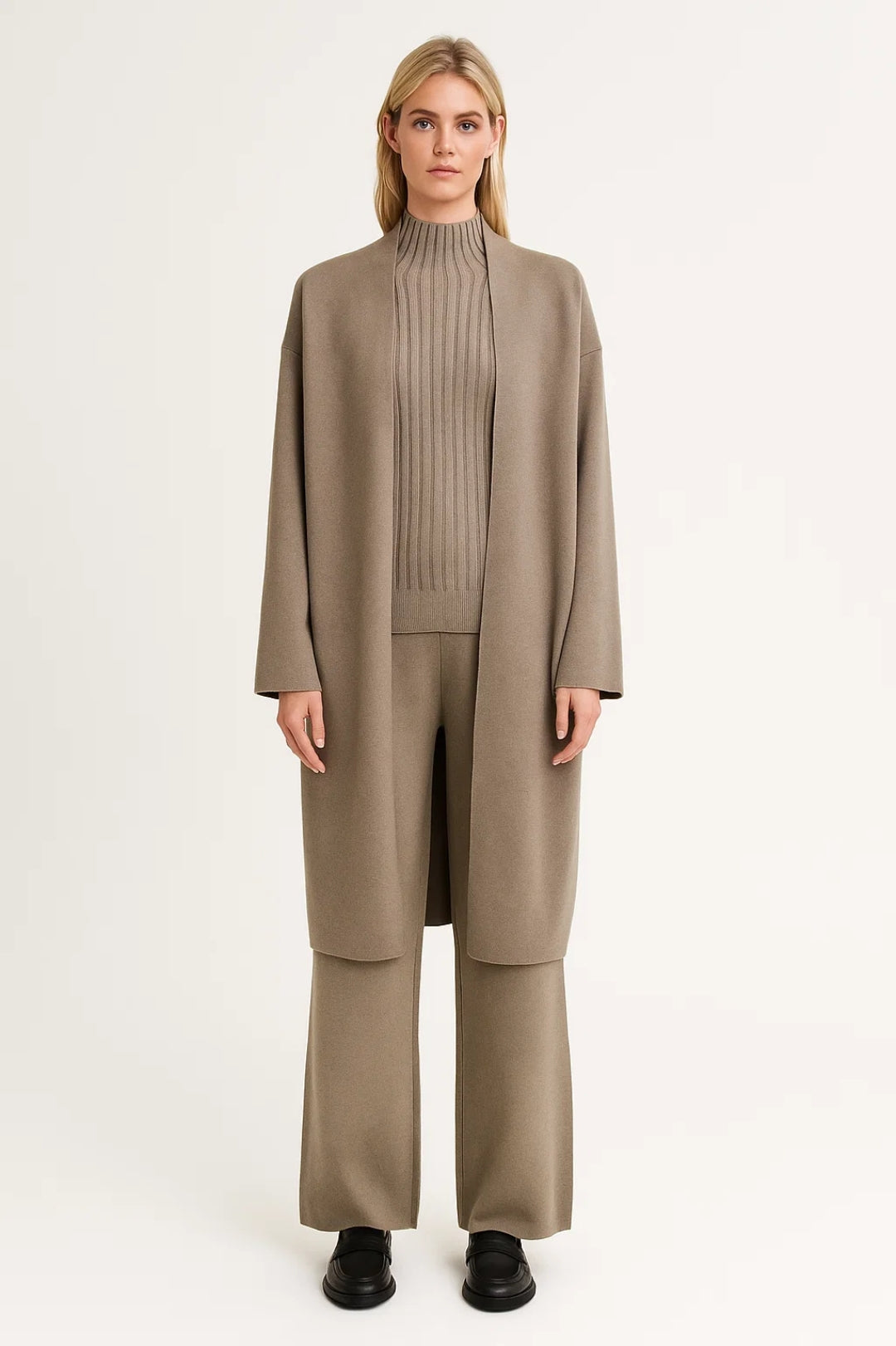 Set 3 pezzi coordinato con cardigan lungo, top a coste e pantaloni ampi