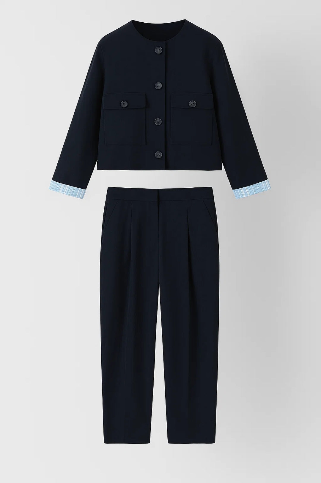 Set con giacca corta e pantaloni a pinces | Stile elegante e moderno