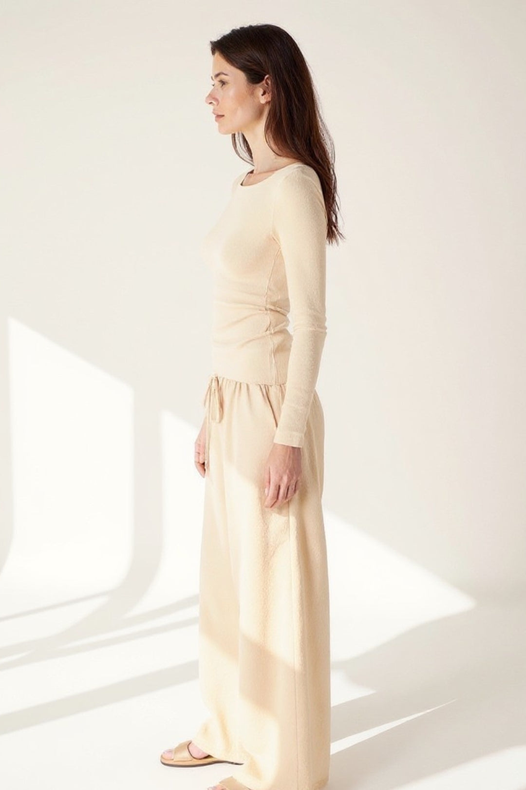 Set coordinata in maglia fluida | Maglia a maniche lunghe e pantaloni larghi