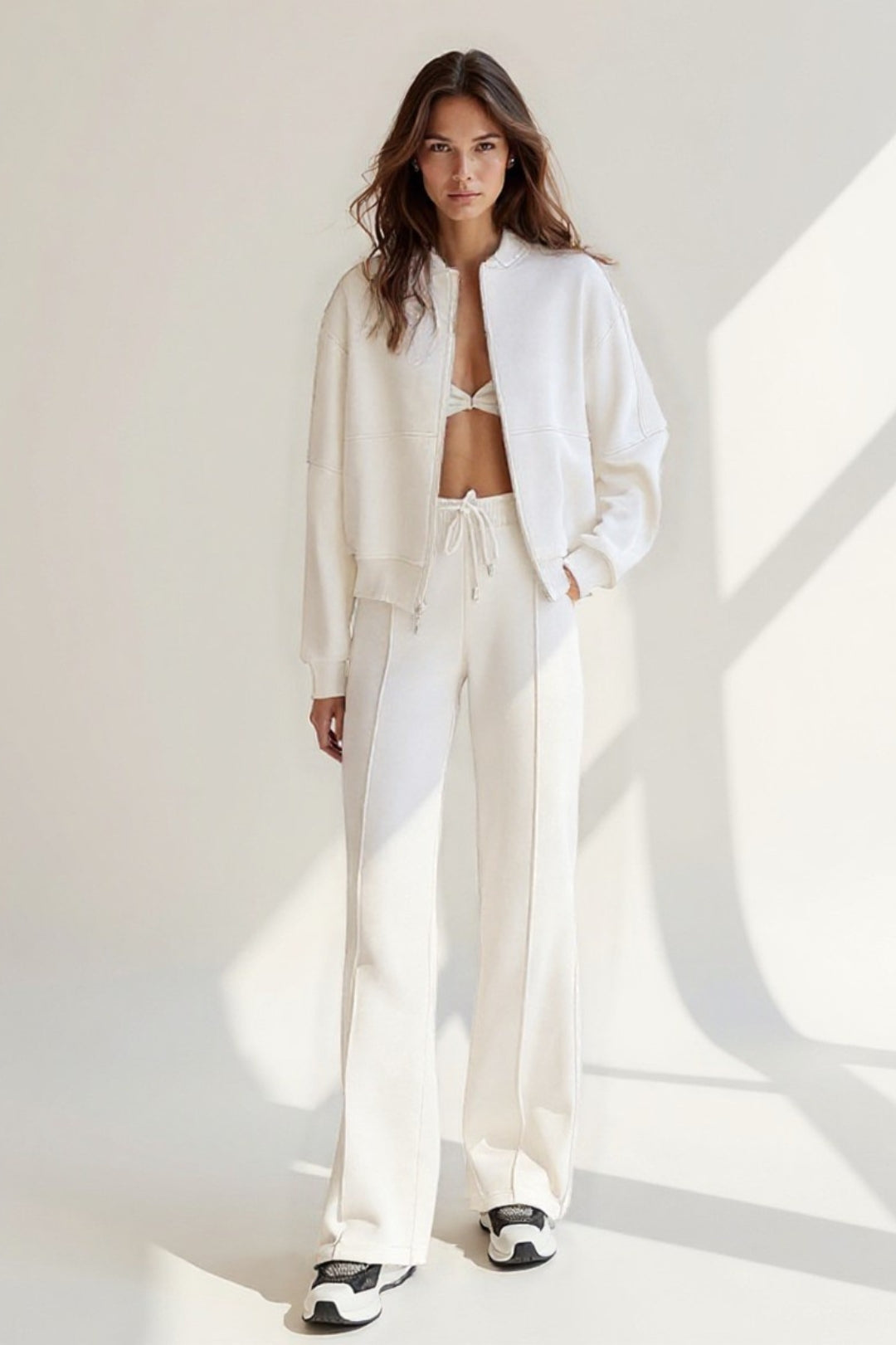 Set coordinato sportivo con giacca e pantaloni | Tessuto tecnico comodo