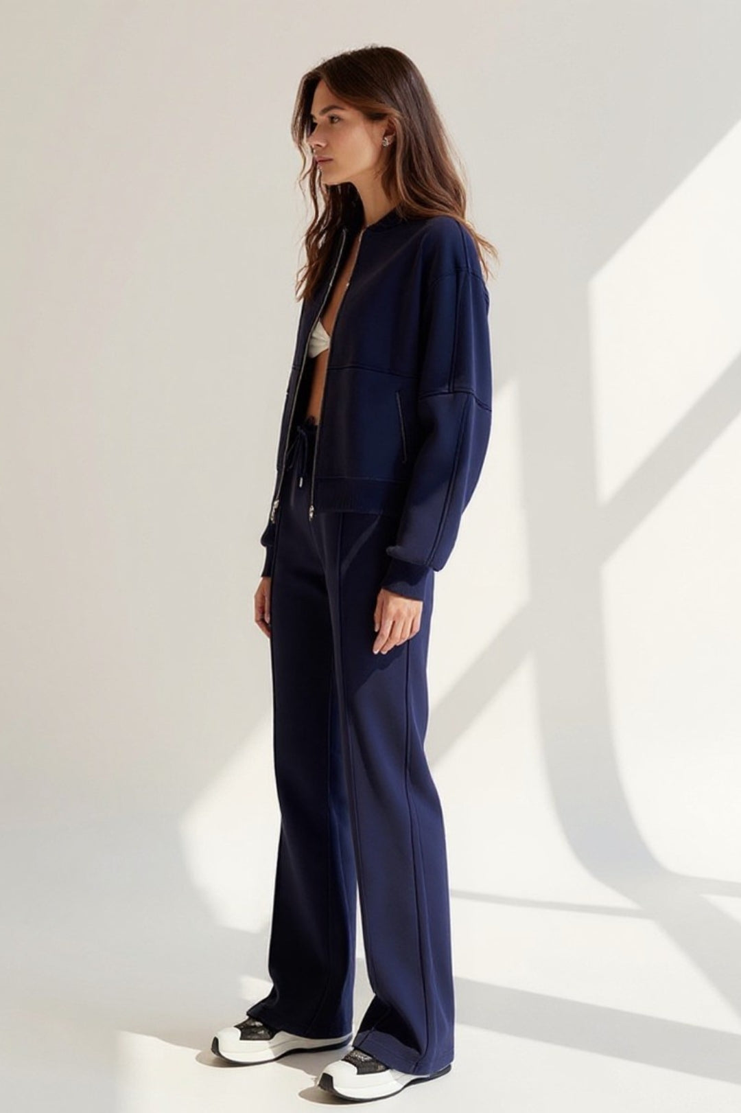 Set coordinato sportivo con giacca e pantaloni | Tessuto tecnico comodo