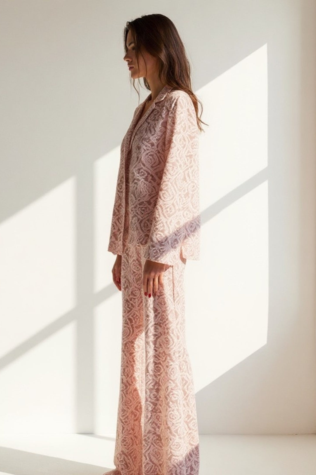 Set coordinato trasparente con fantasia floreale | Camicia e pantaloni ampi