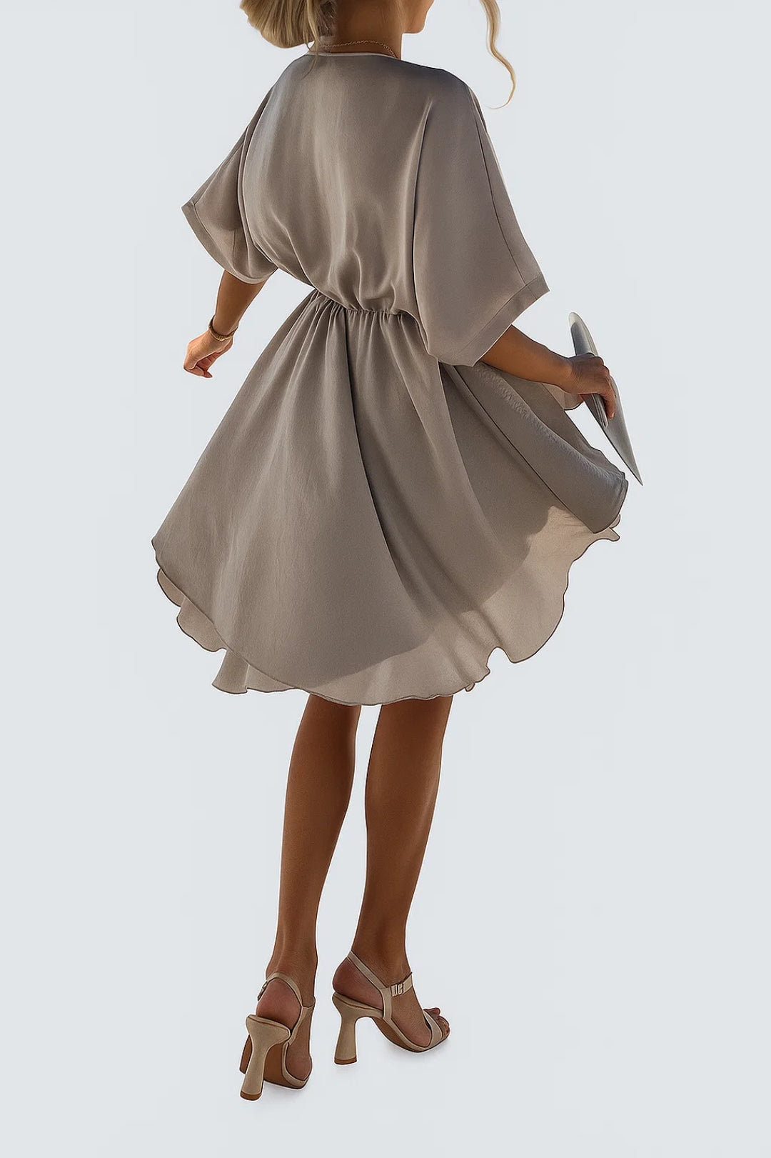 Vestito Corto in Chiffon | Scollo a V con Nodo | Eleganza Leggera