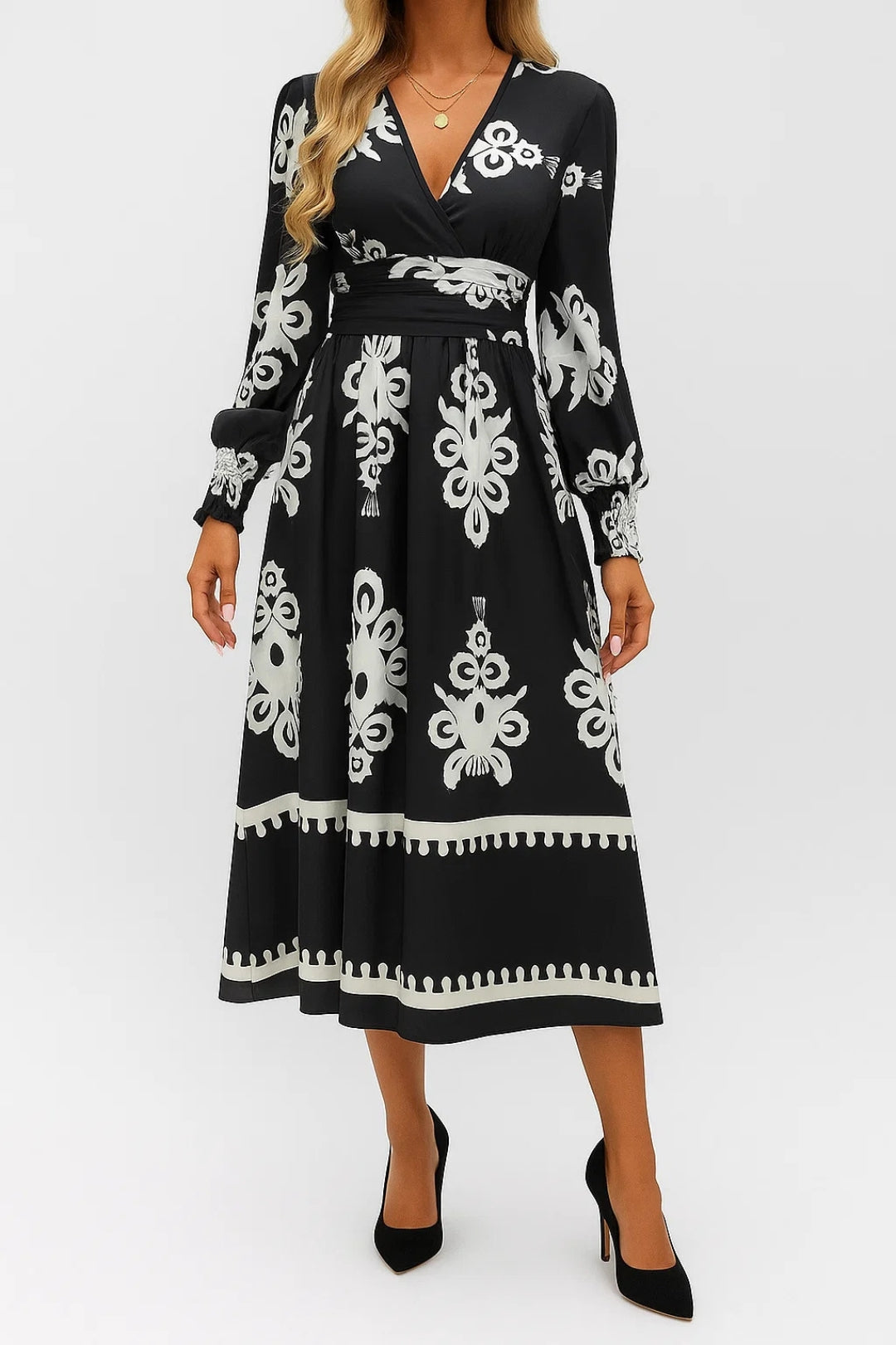 Vestito midi con stampa geometrica | Scollo a portafoglio e maniche lunghe