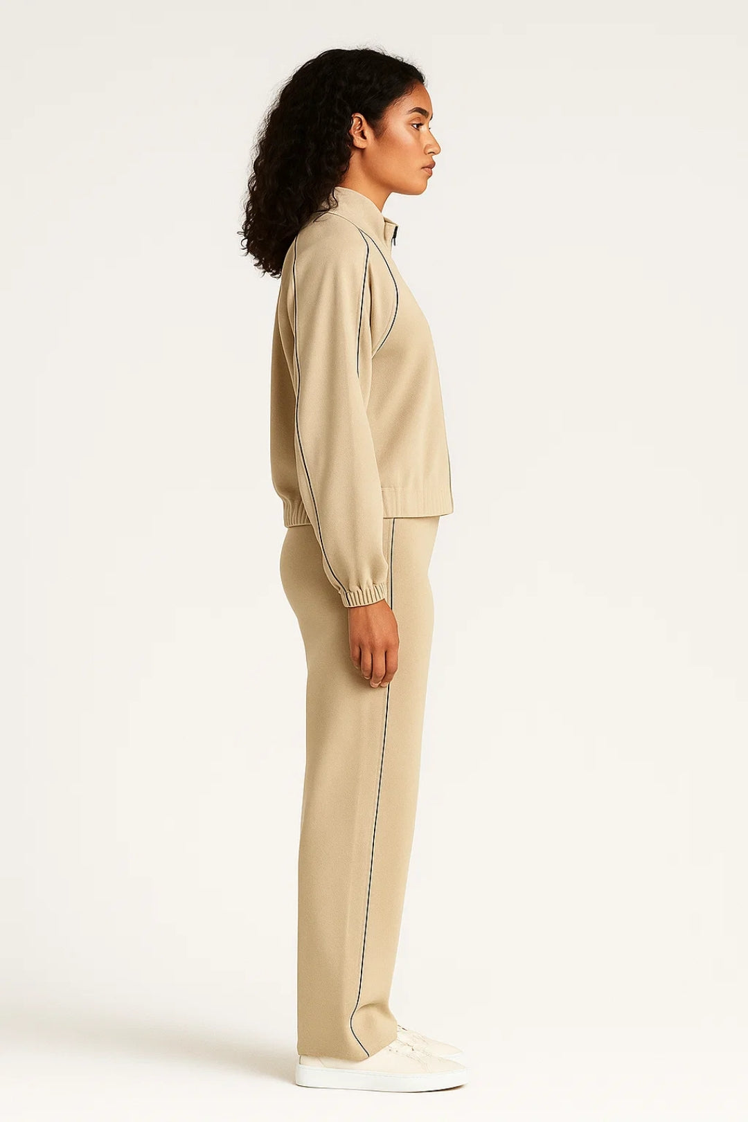 Completo sportivo beige | Giacca con zip e pantaloni ampi | Comfort quotidiano