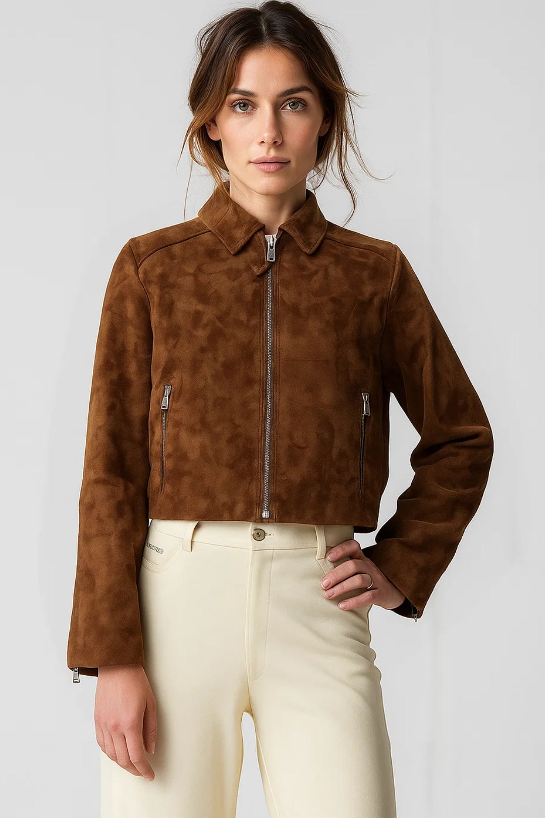 Giacca corta in simil camoscio | Zip frontale | Stile minimal