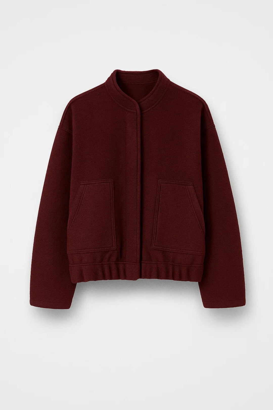 Giacca corta bordeaux con collo alto e tasche applicate