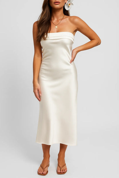 Abito Lungo in Raso | Eleganza Senza Spalline | Raffinato e Brillante