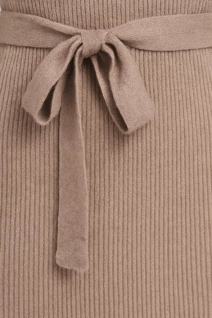 Abito in maglia a righe color tortora | Collo alto | Cintura in vita