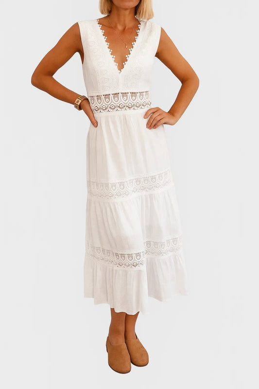 Abito midi bianco in cotone con inserti in pizzo e scollo a V