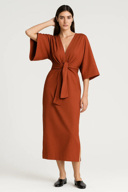 Abito midi con cintura annodata | Maniche ampie | Eleganza senza tempo