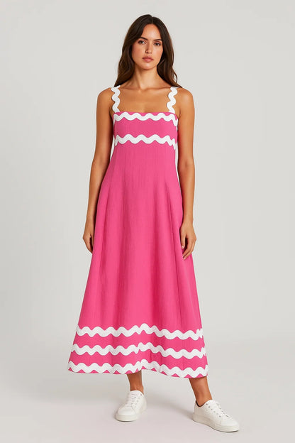 Abito midi con spalline ondulate e dettagli a contrasto