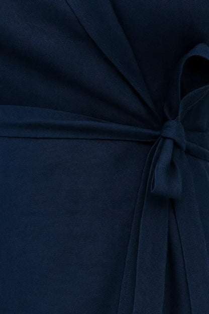 Abito midi in lino blu navy | Taglio kimono | Cintura annodata