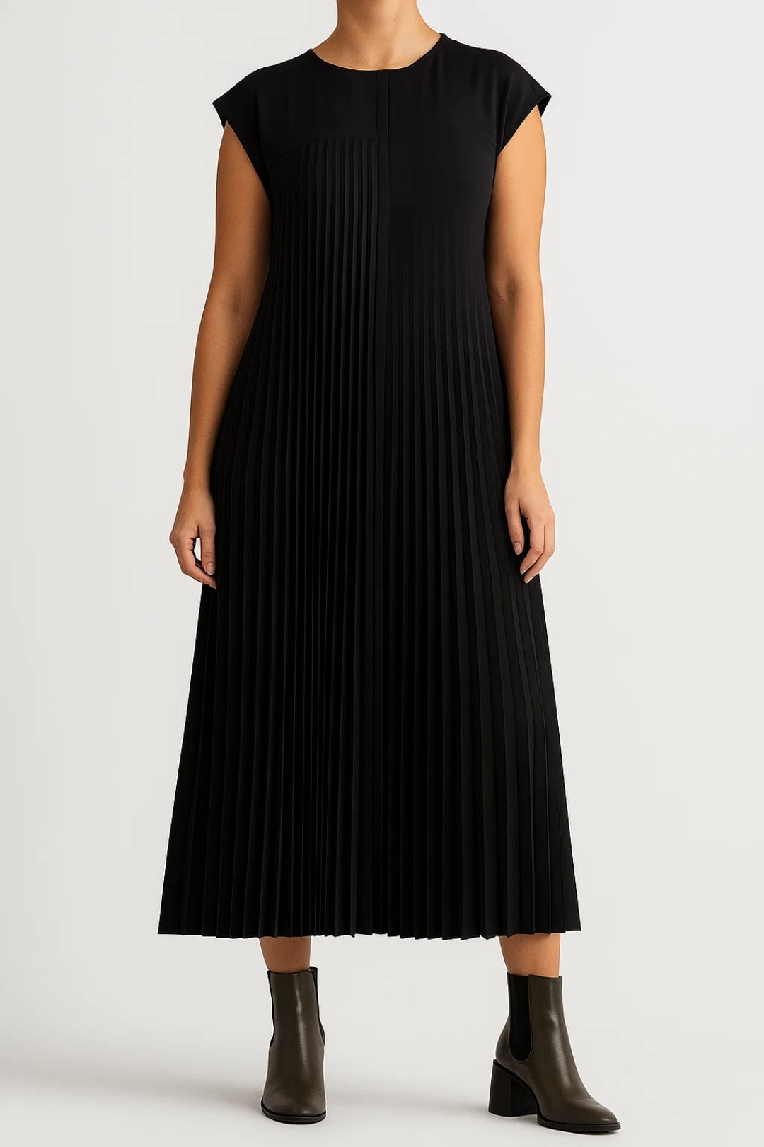 Abito midi plissettato senza maniche | Linea svasata ed elegante