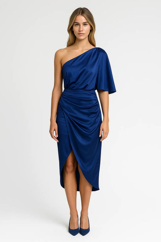 Abito monospalla in raso lucido | Elegante e drappeggiato