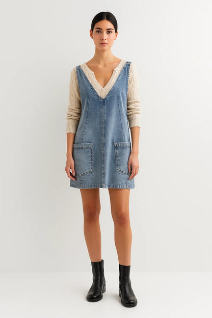Abito salopette in denim corto | Scollo a V | Tasche applicate