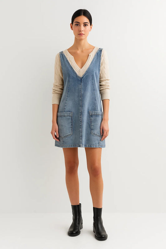 Abito salopette in denim corto | Scollo a V | Tasche applicate