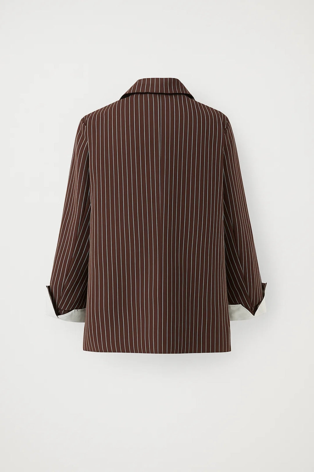 Blazer sartoriale a righe con chiusura a due bottoni