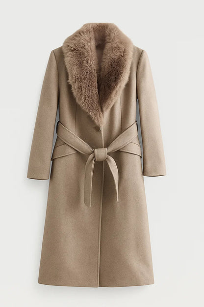 Cappotto elegante con colletto ampio effetto pelliccia