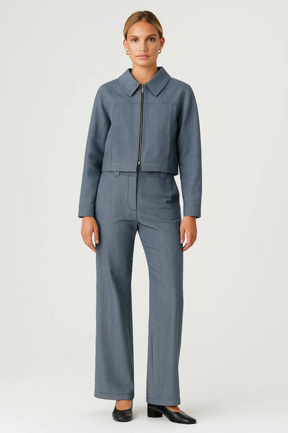 Completo con giacca corta e pantaloni ampi | Stile moderno e strutturato