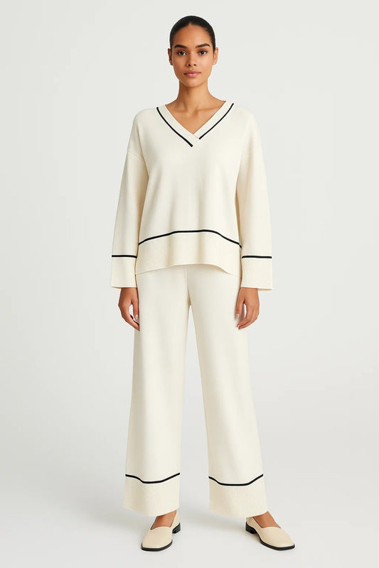 Completo coordinato con maglia a V e pantaloni ampi