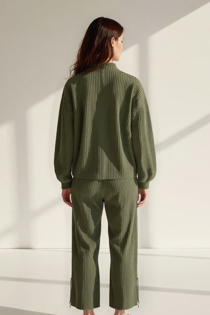 Completo coordinato in maglia a costine con zip | 2 pezzi