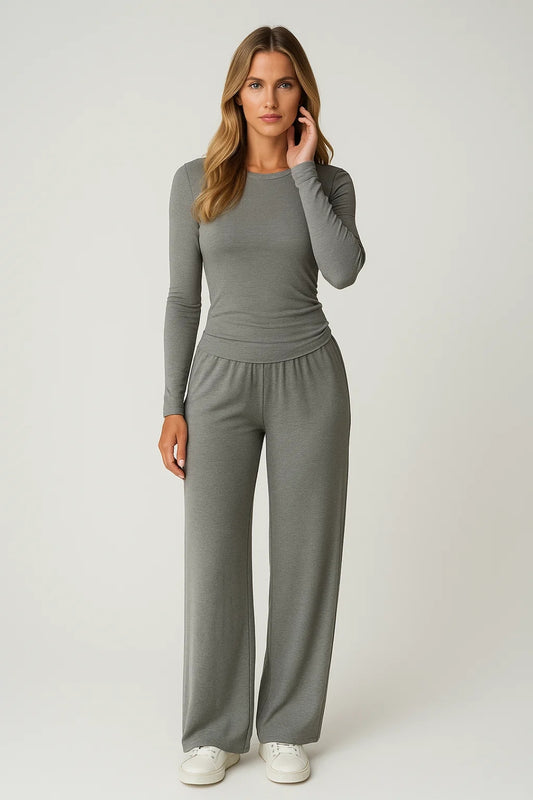 Completo due pezzi da donna con maniche lunghe | Stile rilassato e moderno